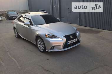 Седан Lexus IS 2014 в Києві