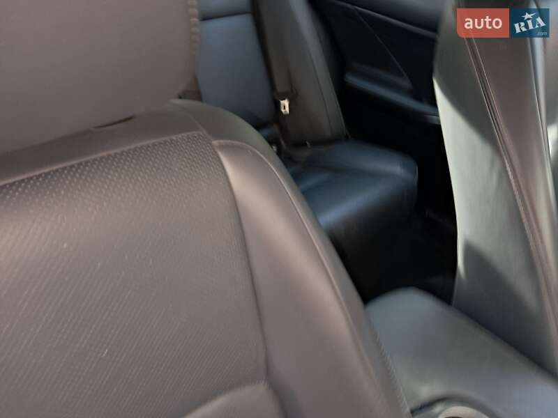Седан Lexus IS 2015 в Измаиле фото 10 Седан Lexus IS 2015 в Измаиле