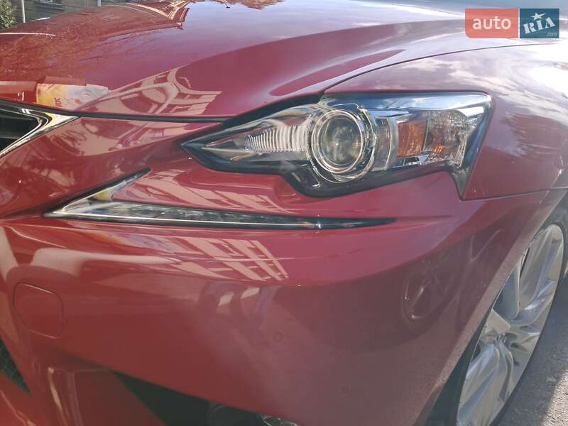 Седан Lexus IS 2015 в Измаиле фото 17 Седан Lexus IS 2015 в Измаиле