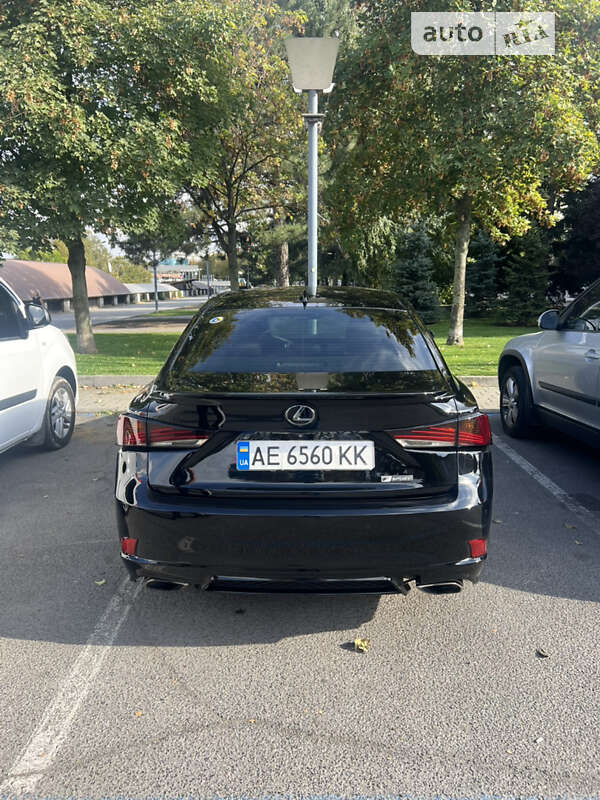 Седан Lexus IS 2017 в Дніпрі