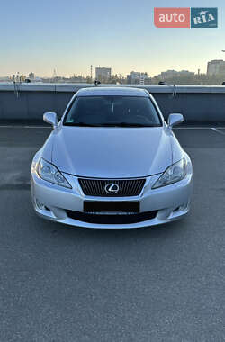 Седан Lexus IS 2009 в Киеве