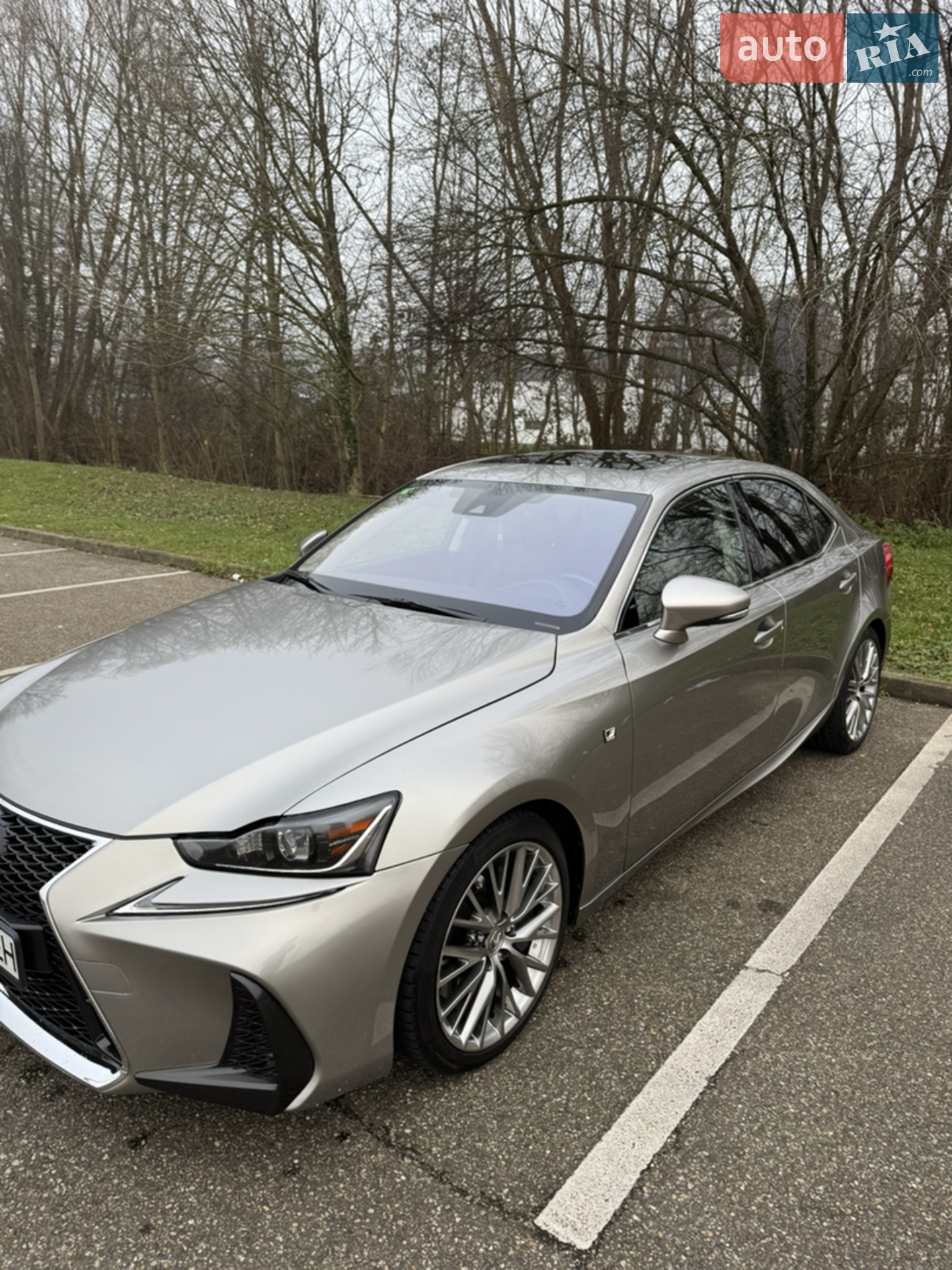 2017 Lexus IS - мініатюра 5