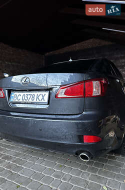 Седан Lexus IS 2011 в Львове