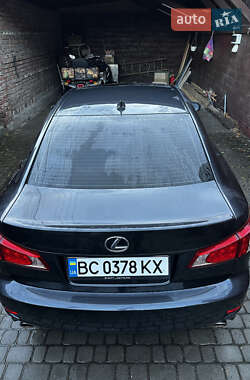 Седан Lexus IS 2011 в Львове