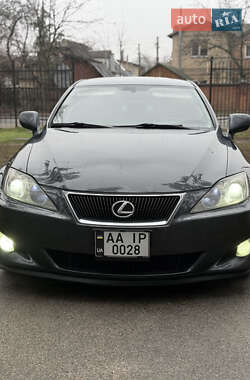 Седан Lexus IS 2007 в Киеве