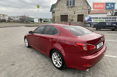 Седан Lexus IS 2013 в Вознесенську