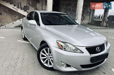 Седан Lexus IS 2008 в Тернополі