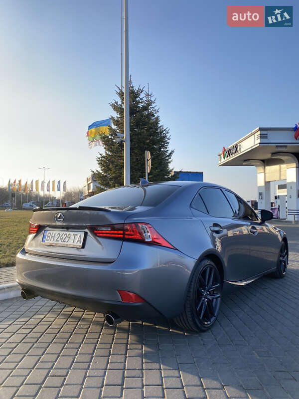 Седан Lexus IS 2013 в Одессе