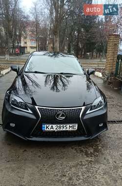 Седан Lexus IS 2010 в Умані