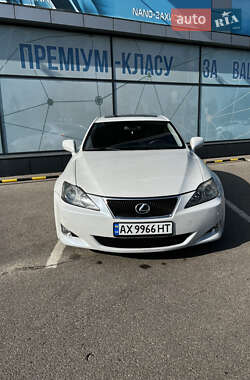 Седан Lexus IS 2008 в 