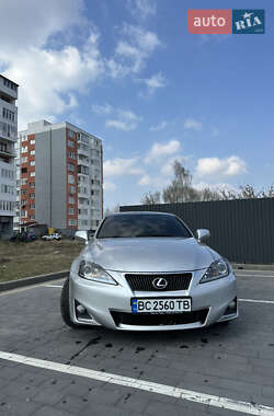 Седан Lexus IS 2010 в 