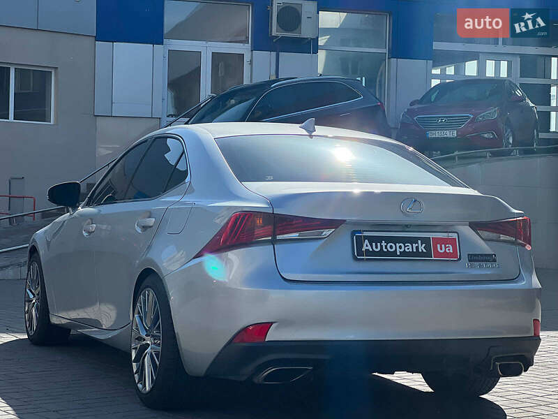 Седан Lexus IS 2017 в Одессе