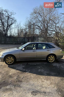 Универсал Lexus IS 2003 в 