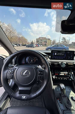 Седан Lexus IS 2023 в Днепре