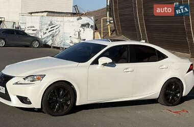 Седан Lexus IS 2016 в Одесі