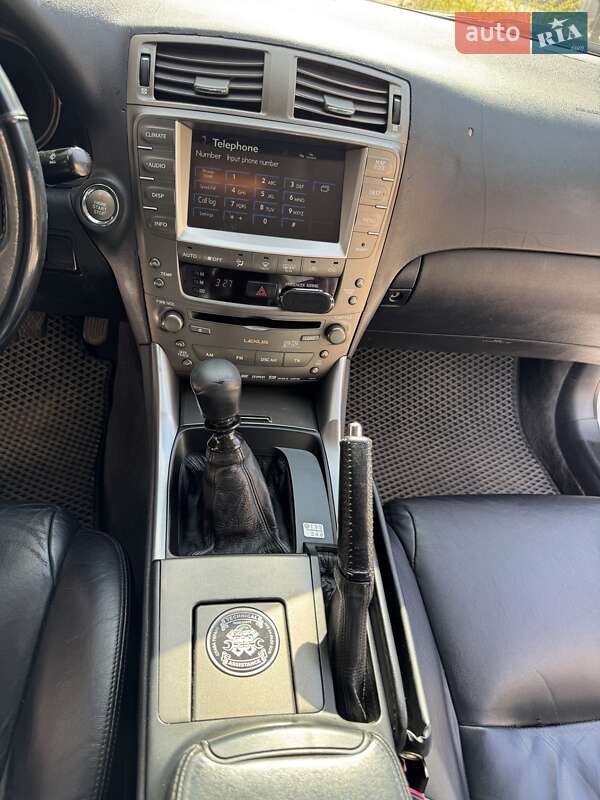 Седан Lexus IS 2007 в Києві