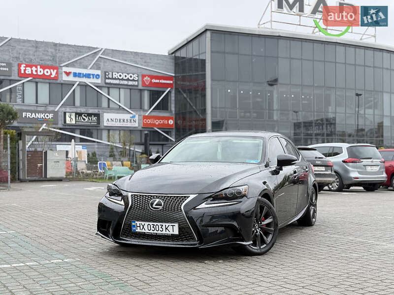Lexus IS 2015