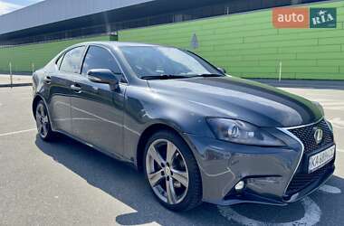 Седан Lexus IS 2011 в 