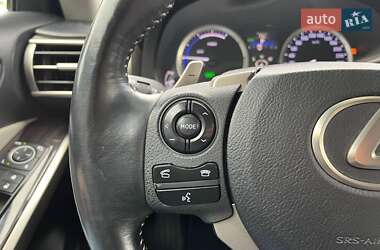 Седан Lexus IS 2014 в 
