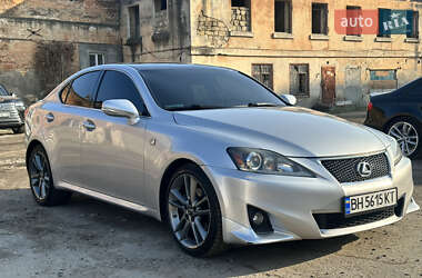 Седан Lexus IS 2012 в 
