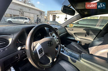 Седан Lexus IS 2012 в 