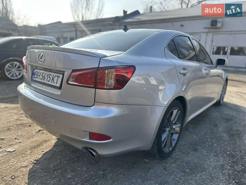 Седан Lexus IS 2012 в Одесі