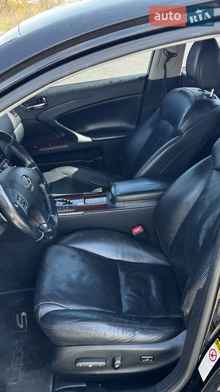 Седан Lexus IS 2007 в Києві