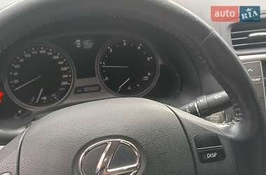 Седан Lexus IS 2009 в 