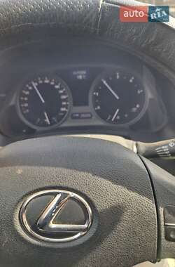 Седан Lexus IS 2007 в 