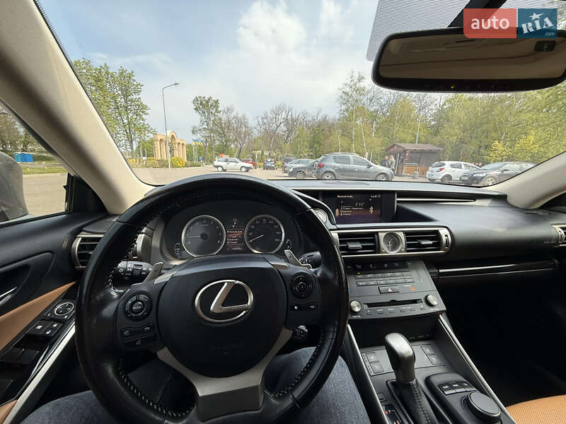 Седан Lexus IS 2015 в Краматорську фото 13 Седан Lexus IS 2015 в Краматорську