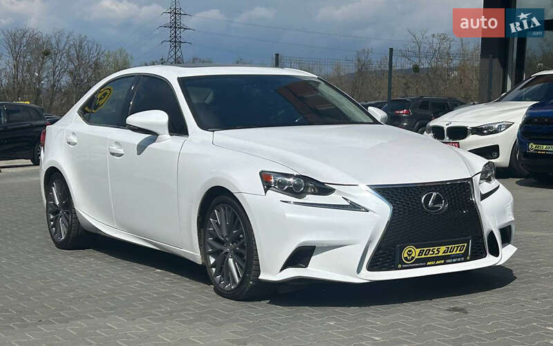 Седан Lexus IS 2014 в 