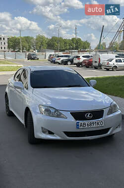 Седан Lexus IS 2006 в 