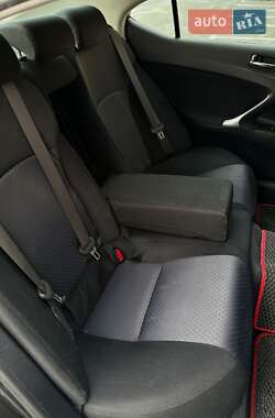 Седан Lexus IS 2007 в 