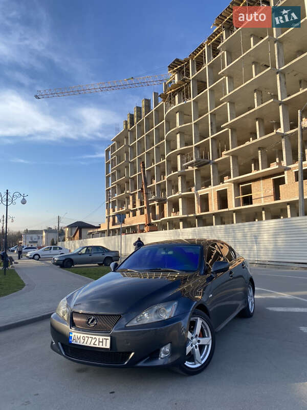 Седан Lexus IS 2005 в Звягелі фото 2 Седан Lexus IS 2005 в Звягелі