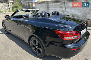 Кабриолет Lexus IS 2010 в 