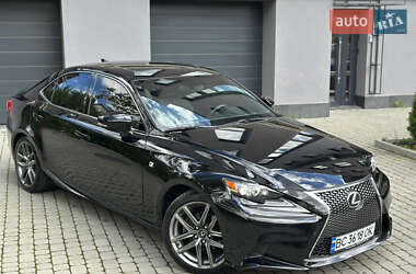 Седан Lexus IS 2013 в 
