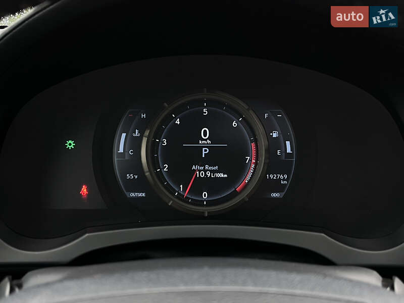 Седан Lexus IS 2014 в Киеве