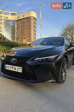 Седан Lexus IS 2021 в Києві