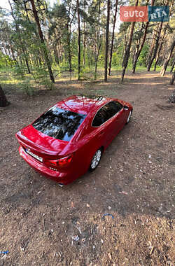 Седан Lexus IS 2006 в 