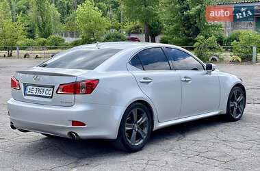 Седан Lexus IS 2011 в 