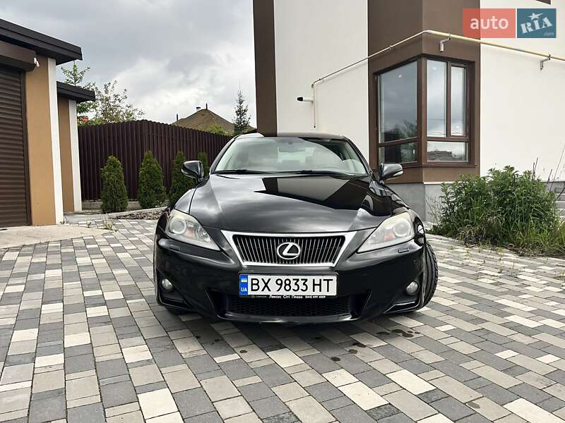 Седан Lexus IS 2011 в Хмельницком