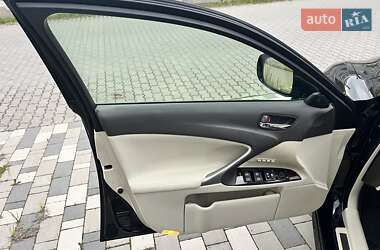 Седан Lexus IS 2011 в Хмельницком