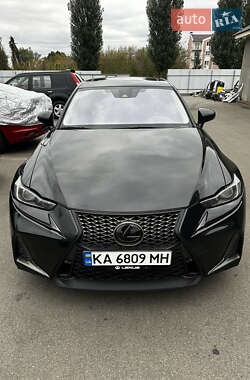 Седан Lexus IS 2016 в Києві