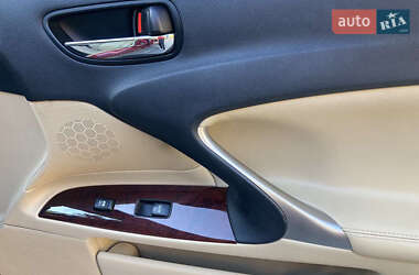 Седан Lexus IS 2008 в 