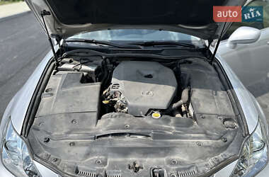 Седан Lexus IS 2007 в 