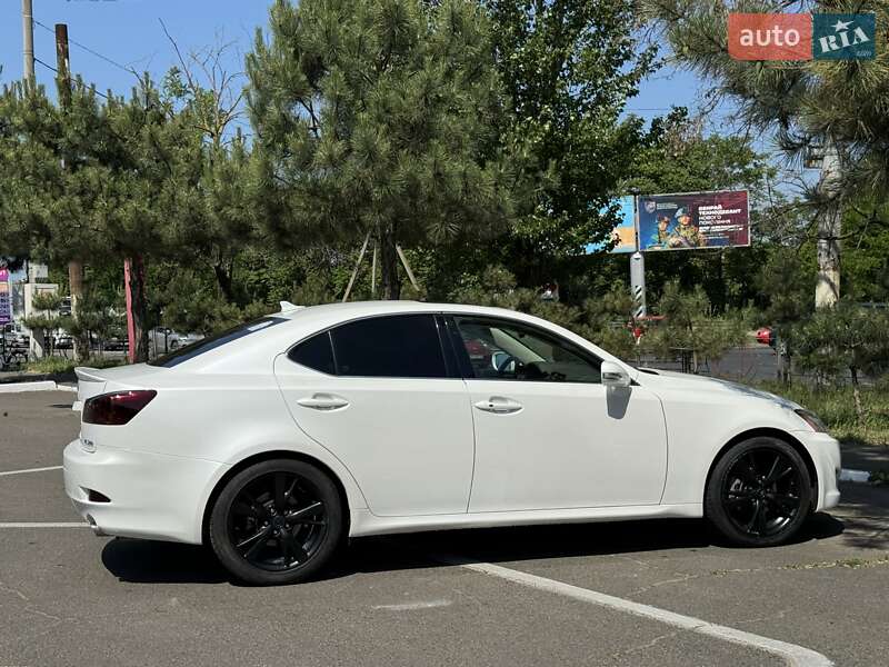 Седан Lexus IS 2010 в Одесі