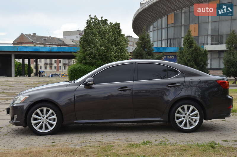 Седан Lexus IS 2010 в Харькове