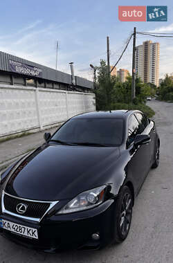 Седан Lexus IS 2011 в 