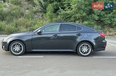 Седан Lexus IS 2005 в 
