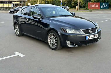 Седан Lexus IS 2005 в 